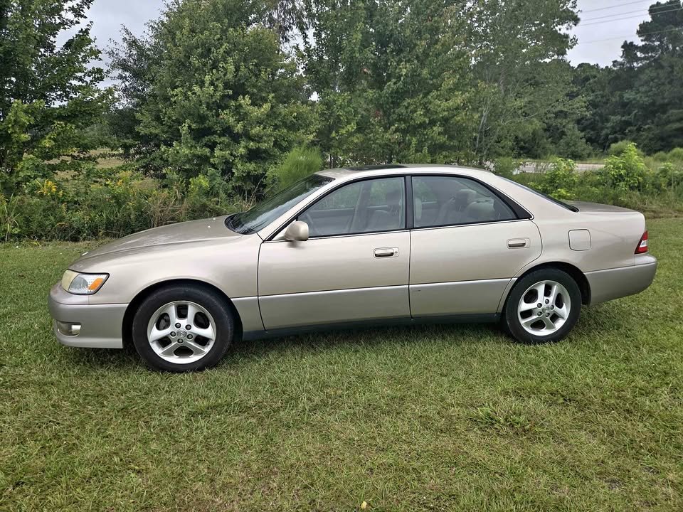 2000 LEXUS ES 300
